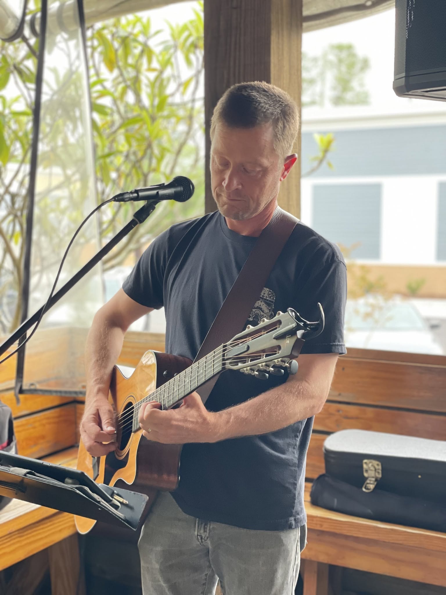 Friday Tunes at Outer Dunes with Doug McFarland