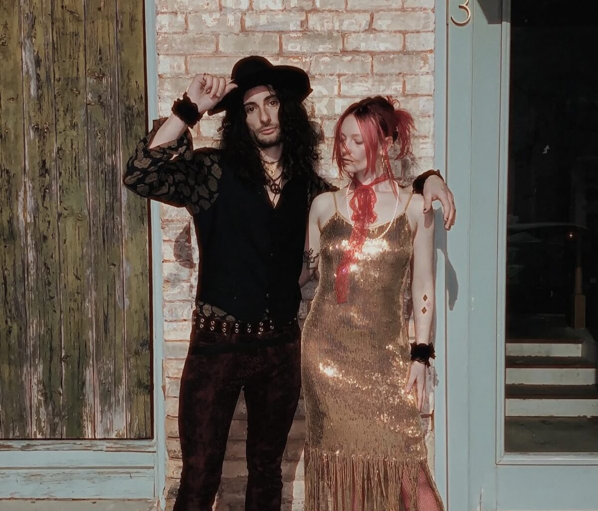 GINGER & DYLAN