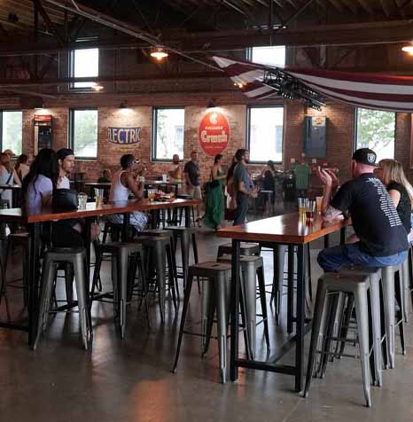 Bowstring Bar & Live Music Venue photo 3